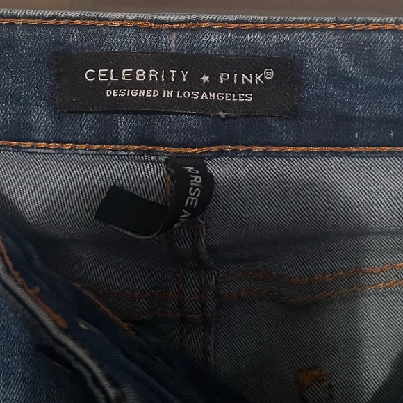 Jeans - Picture 2 of 2